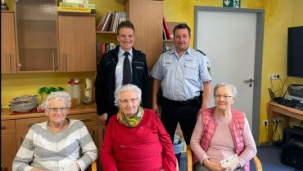 Präventionsvortrag der Polizei in der Senioren-Tagespflege